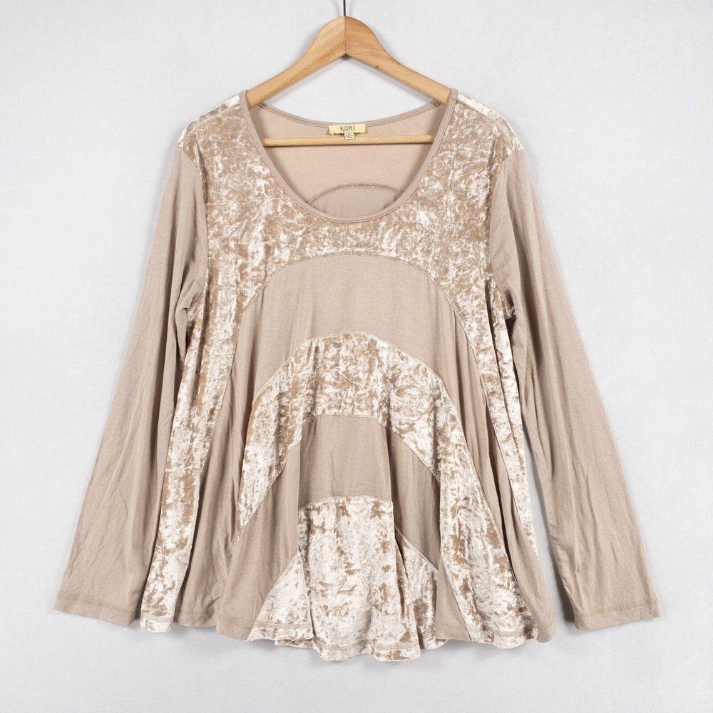 Kori America Swing Top Sz Small Knit Velour Tan Rayon Spandex Long Sleeve